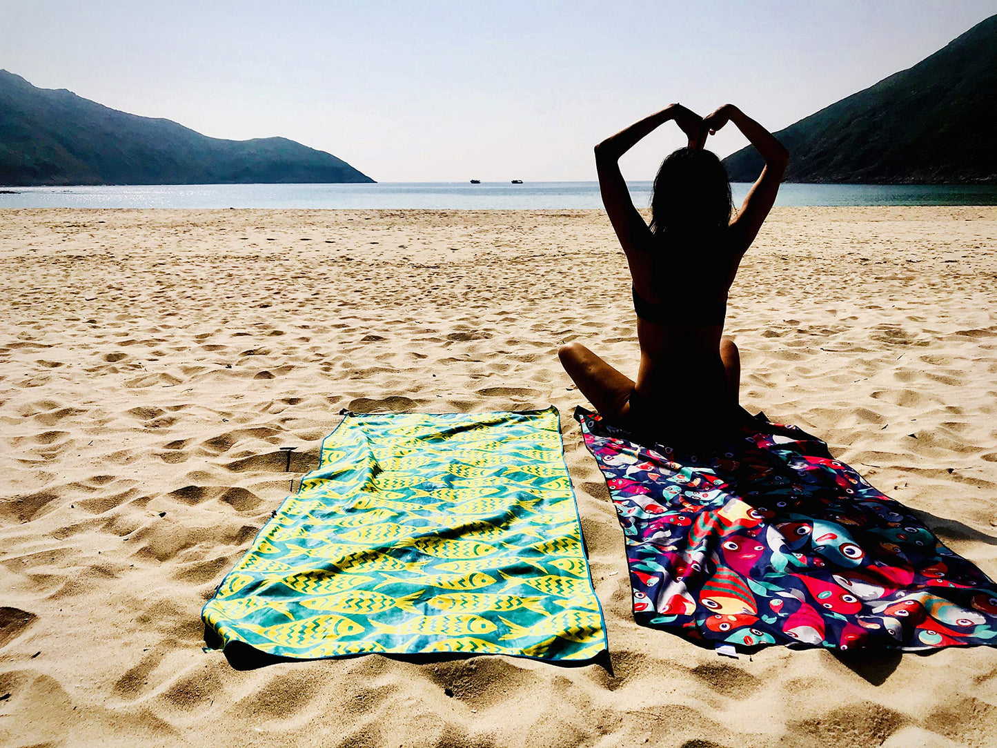 SL Travel Gear - 4Monster Microfiber Beach Towel Quick Dry,Super Absorbent Lightweight Travel Towel for Swimmers, Sand Free Camping Towel, Beach Towels for Pool, Swim, Water Sports,Yoga,Gym,Backpacking